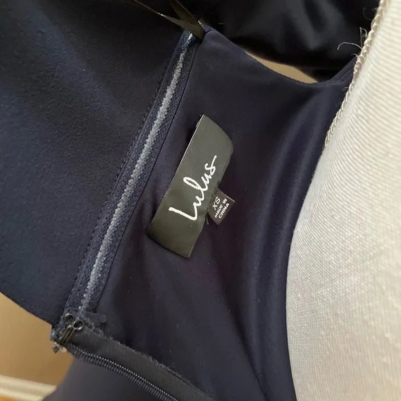 Lulu Off the shoulder Maxi dress XS - Picture 7 of 8